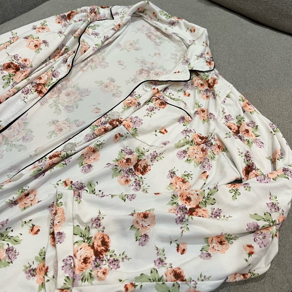 Pink and white Floral pajama set, long sleeve and pants